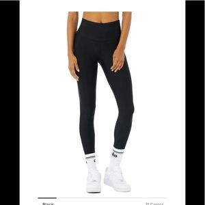 NWOT Alo High-Waist Airlift Legging